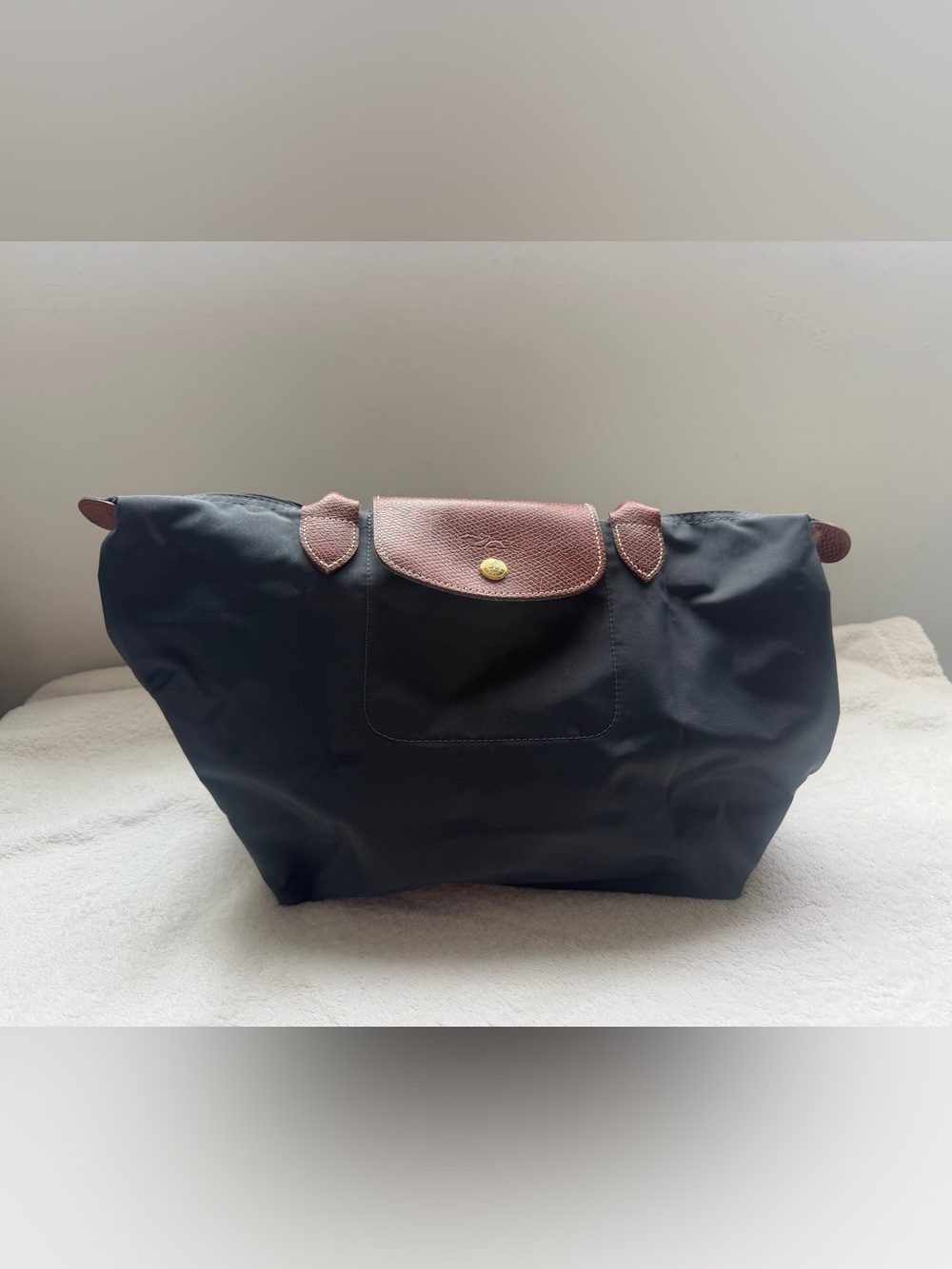 Longchamp Small Tote in charcoal